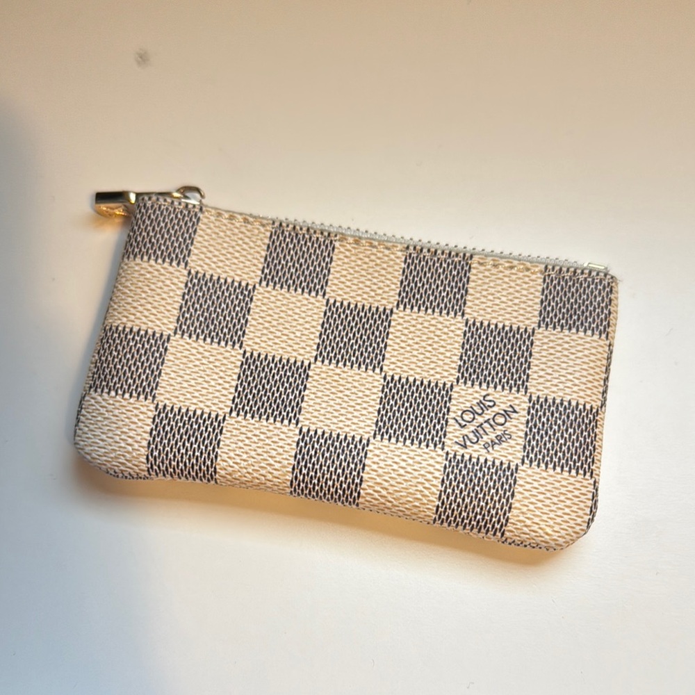 Coin wallet - Cream and Black Checkered Pouch with keychain
